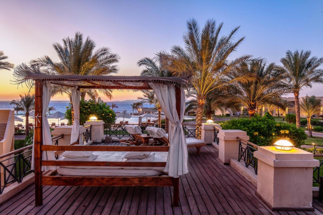 Cleopatra luxury resort cabana